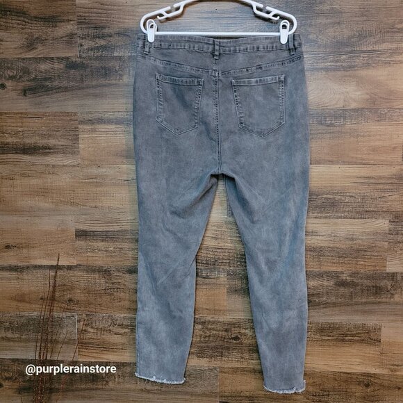 Refugee Jeans Size 18 Skinny High Rise Charcoal Wash Stretch Denim Raw Hem - Picture 2 of 10
